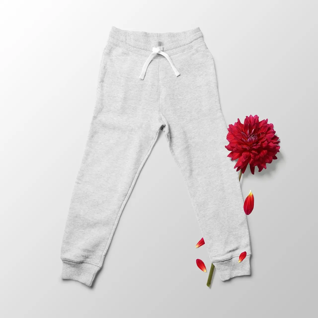 Sådan kombinerer du vintage Club Brugge-trøjer med moderne sweatpants